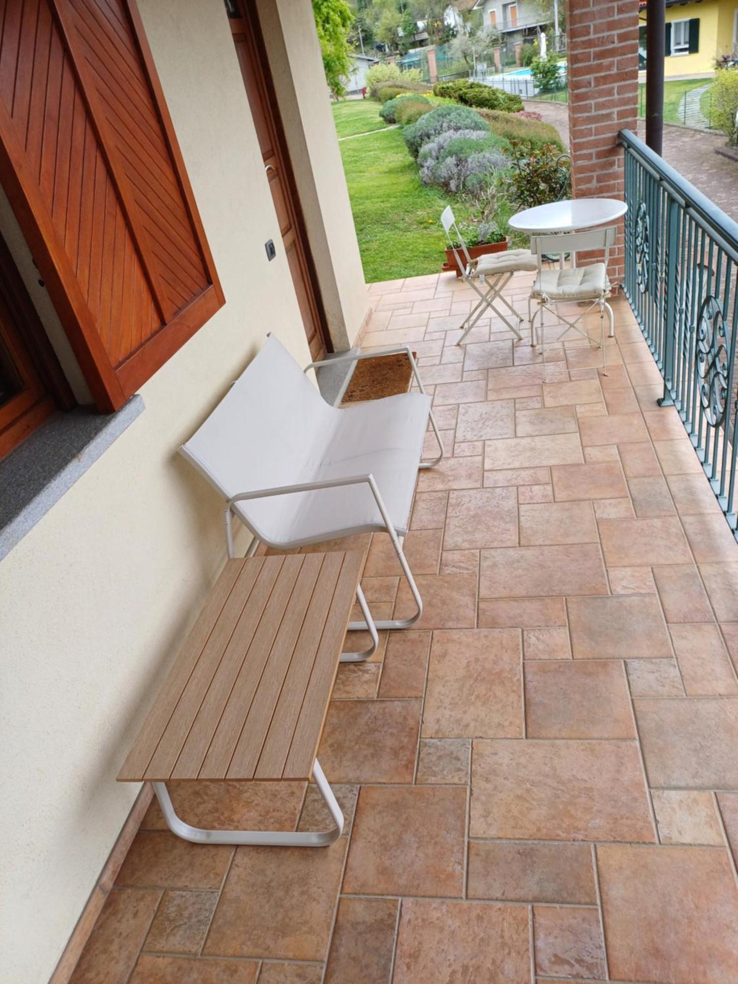 Appartamento Panoramico Parella Bagian luar foto